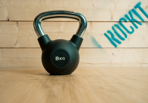 Slika Crni Kettlebell 8 kg
